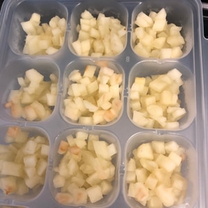 りんご 離乳食初期 冷凍方法 レシピ 作り方 By ぱちくりさん 楽天レシピ りんご 離乳食初期 冷凍方法 レシピ 作り方 By ぱちくりさん 楽天レシピ